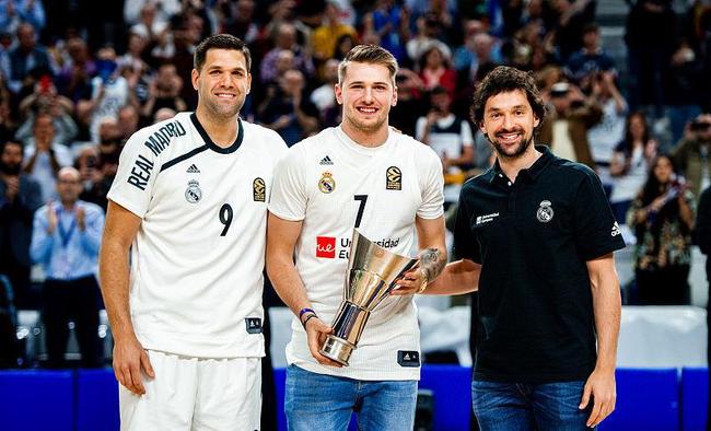 座外塔的时 座外塔的时