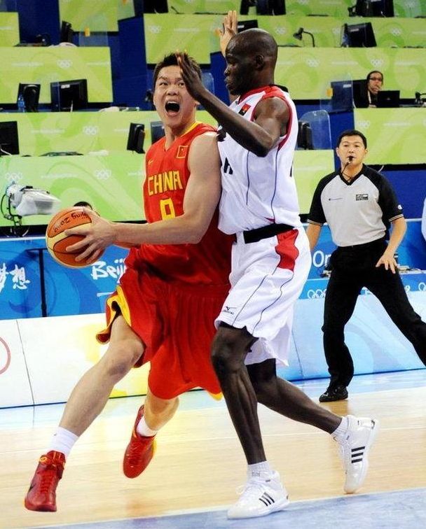 控的犯规率 控的犯规率