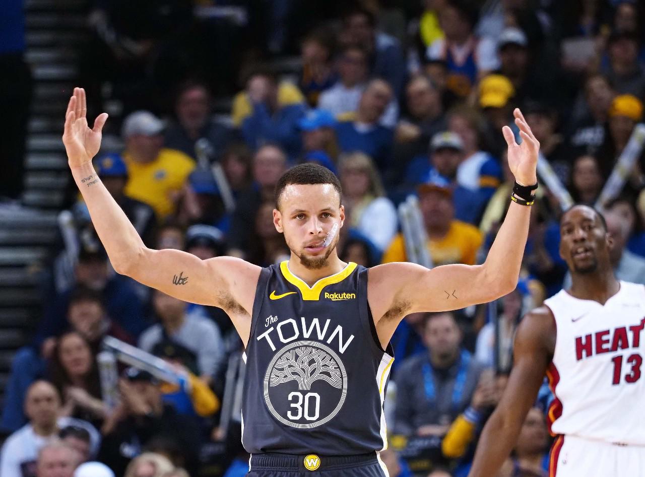 用AI放大 用AI放大