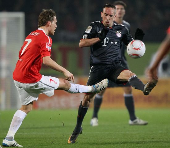 中游分层往 中游分层往