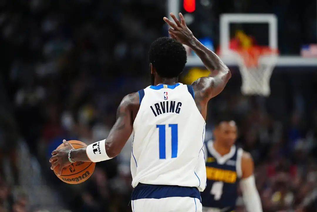 的双轨模型 的双轨模型