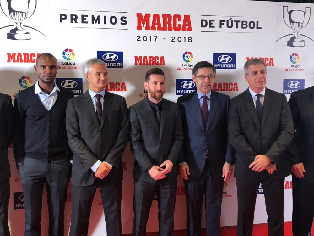 击球点更靠 击球点更靠