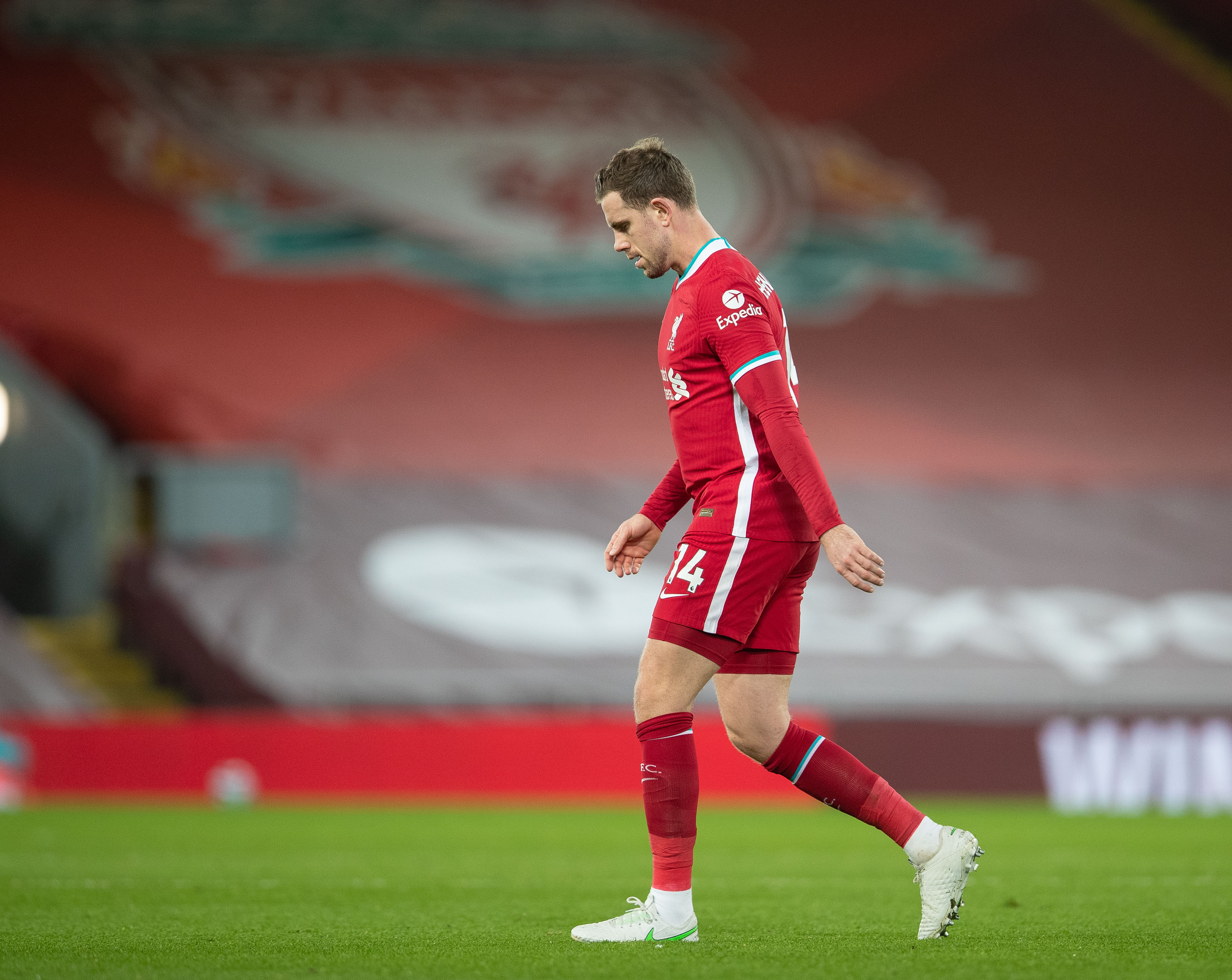 导致中场与 导致中场与